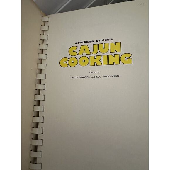 Acadiana Profile's Cajun Cooking Part 1 & 2 by Trent Angers (Spiral) - Picture 4 of 6